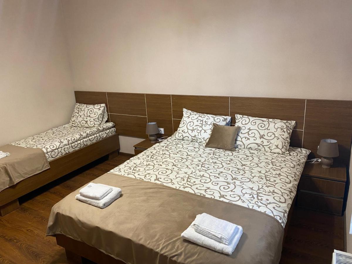 Grand Hotel Mohyliv-Podilskyi Екстер'єр фото
