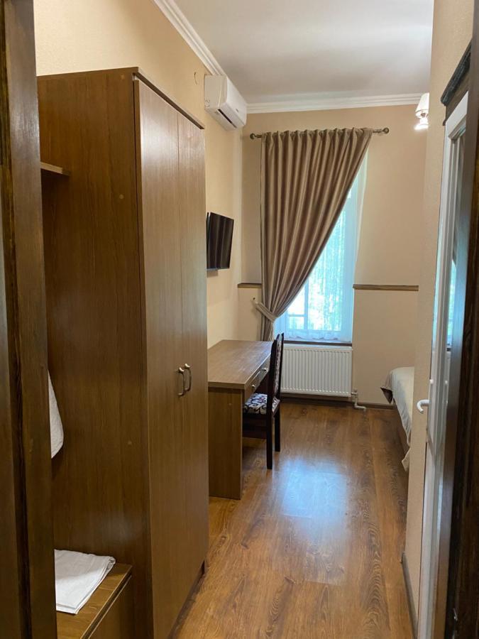 Grand Hotel Mohyliv-Podilskyi Екстер'єр фото