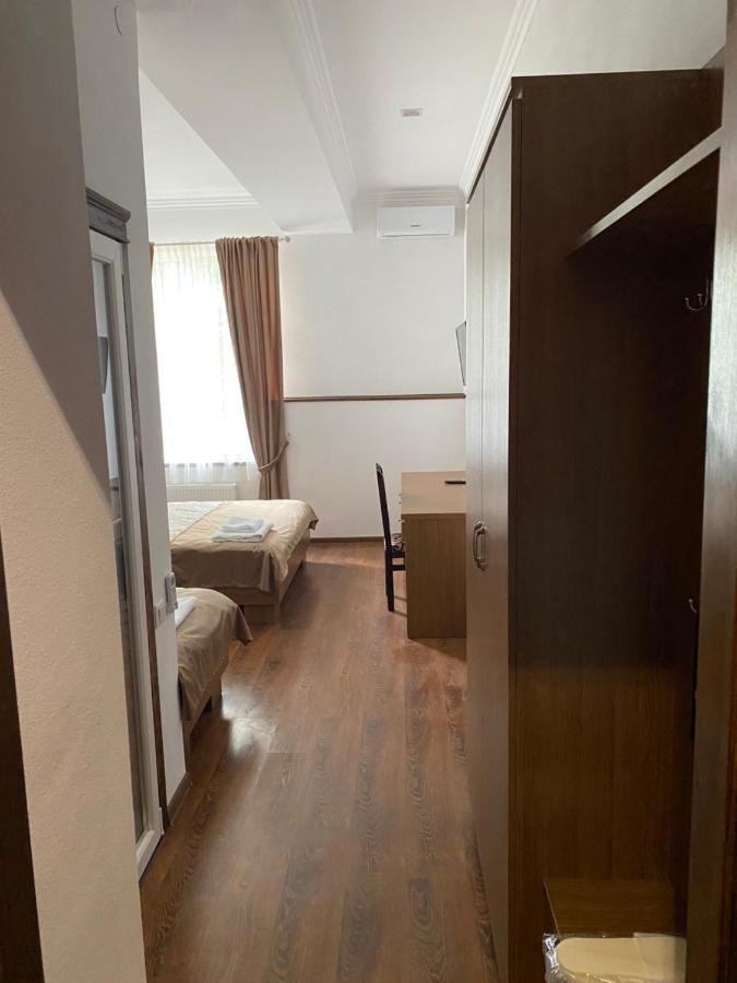 Grand Hotel Mohyliv-Podilskyi Екстер'єр фото