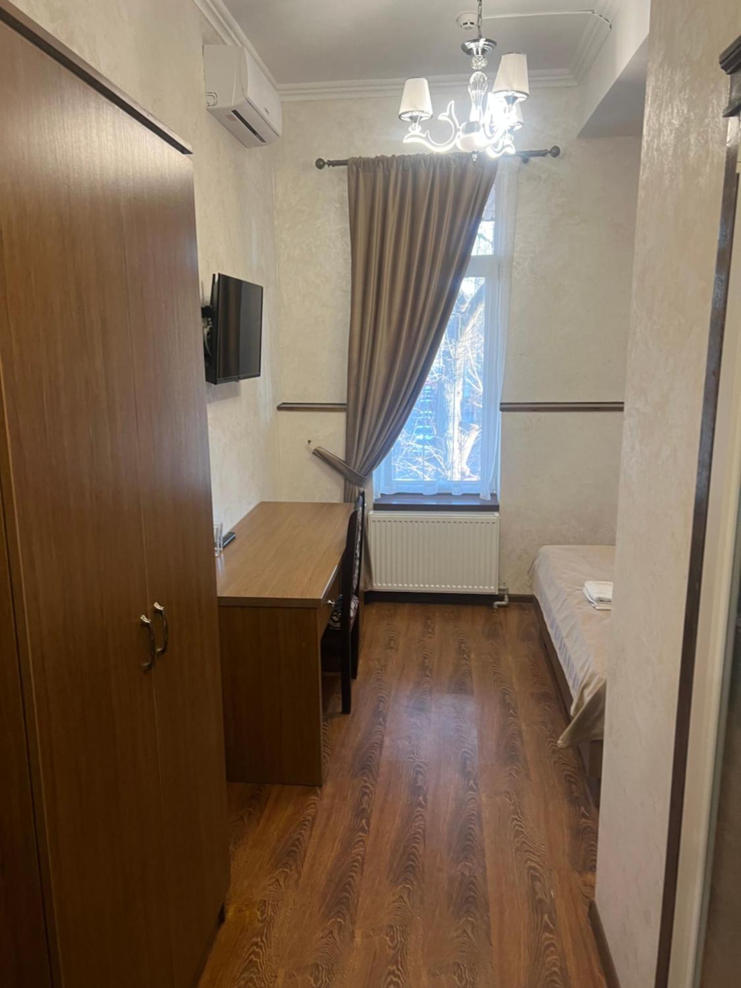 Grand Hotel Mohyliv-Podilskyi Екстер'єр фото